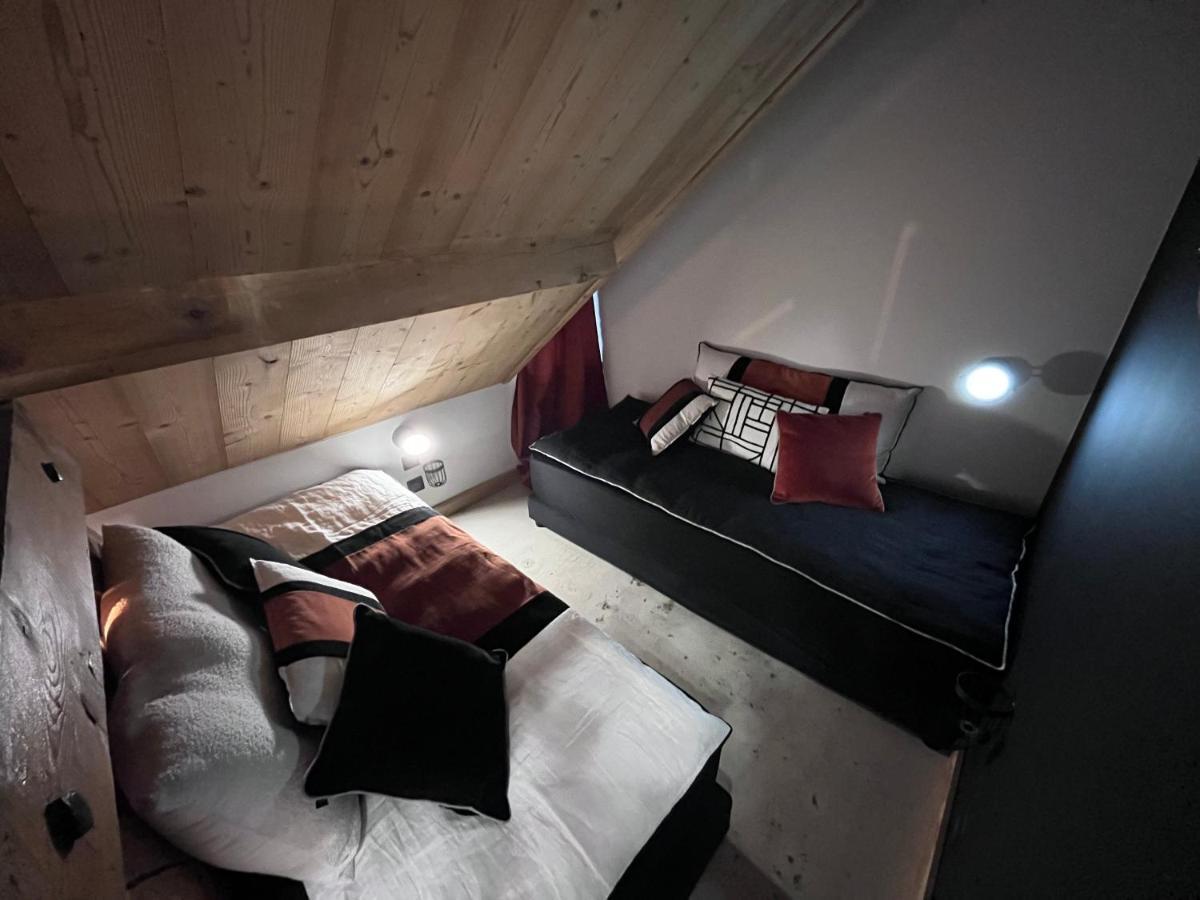 Refuges Sous Les Toits Bed and Breakfast Bourg-Saint-Maurice Exteriör bild