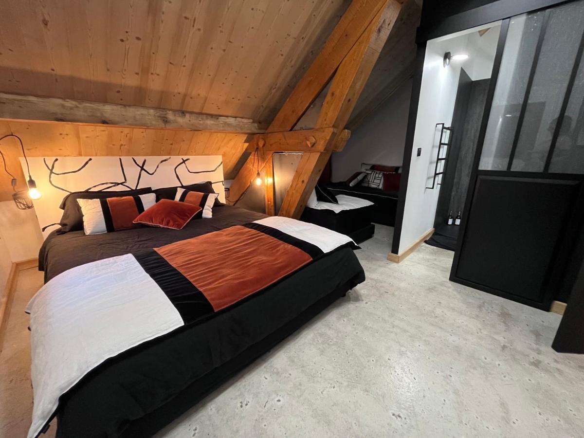 Refuges Sous Les Toits Bed and Breakfast Bourg-Saint-Maurice Exteriör bild