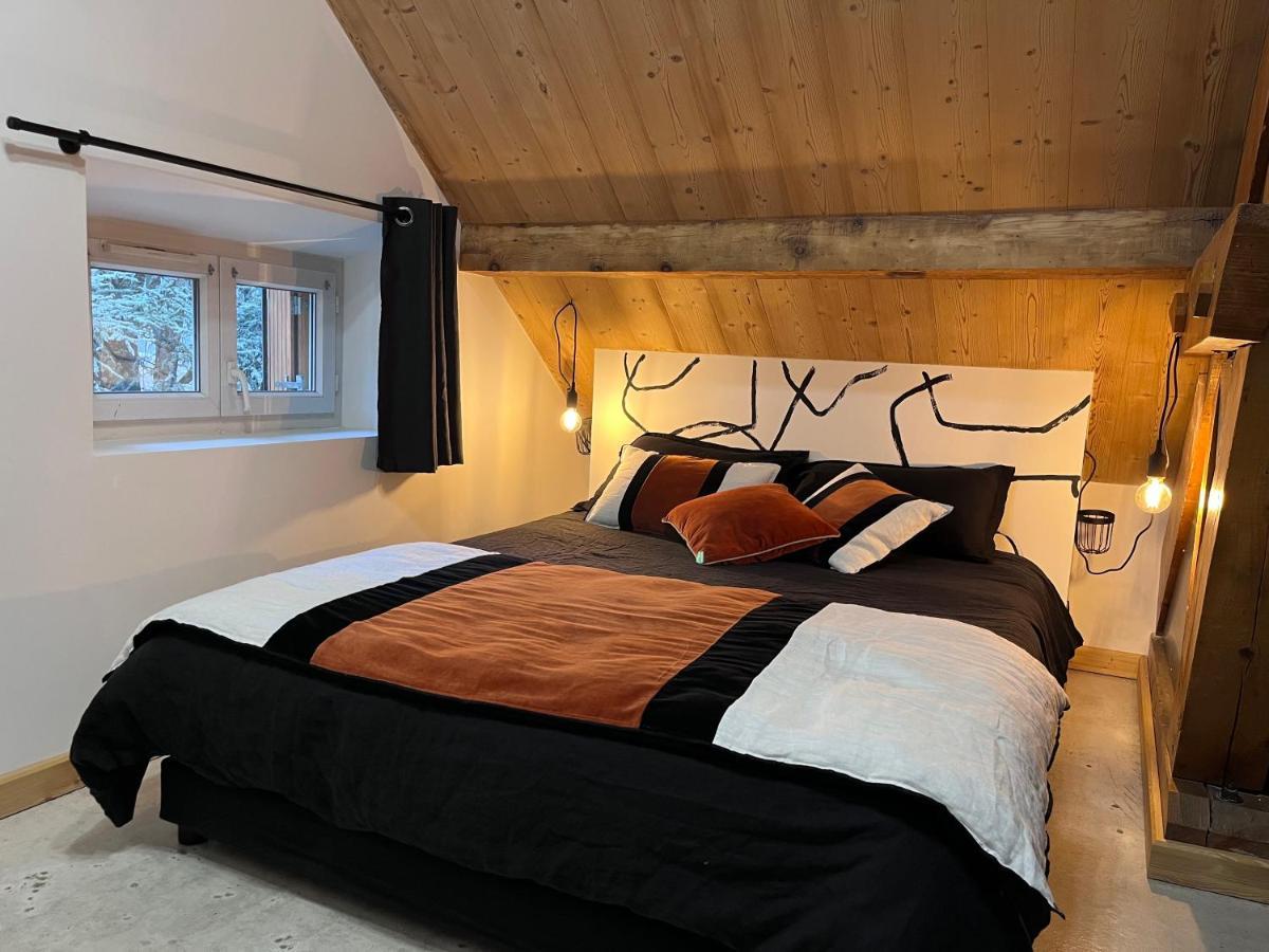 Refuges Sous Les Toits Bed and Breakfast Bourg-Saint-Maurice Exteriör bild